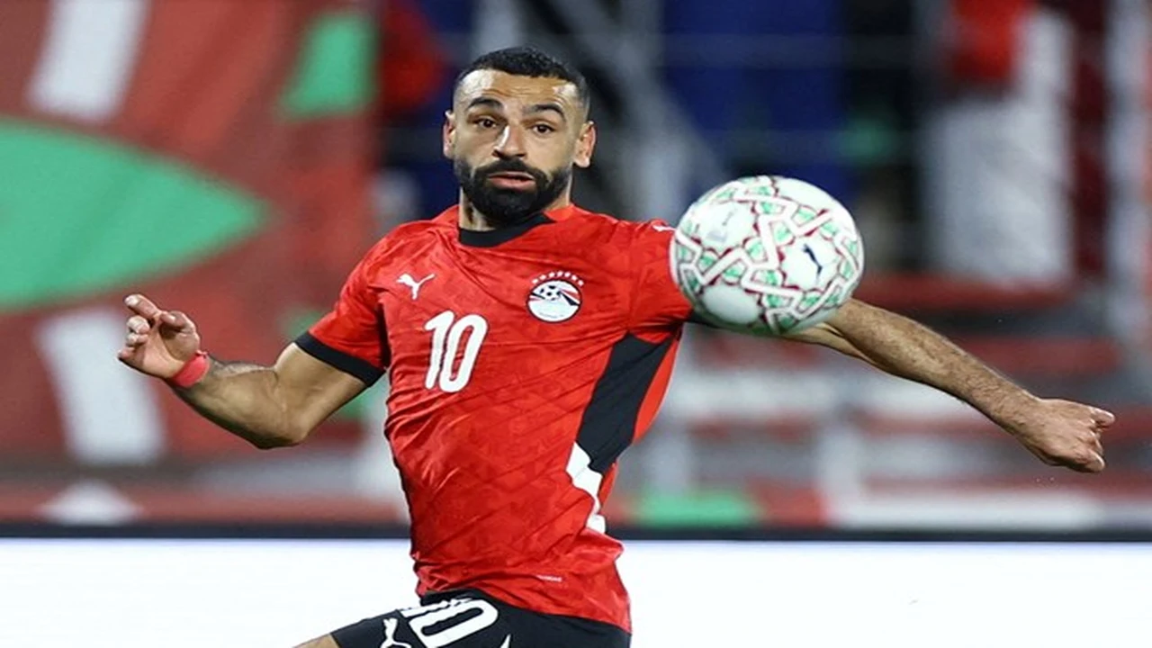 صلاح يسعى لتقديم أول انتصار لمصر في كأس العالم